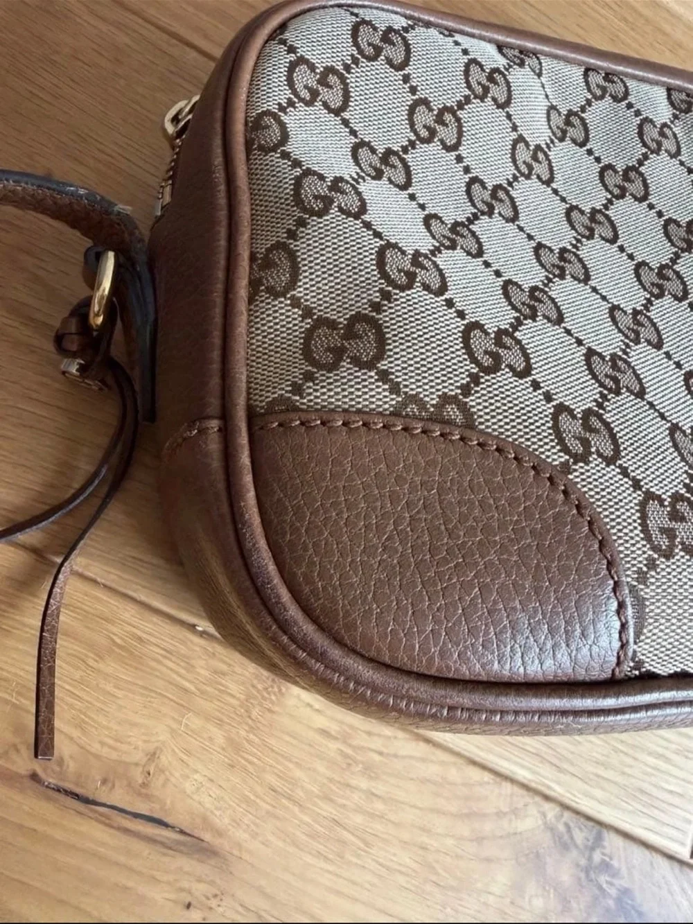 Gucci classic crossbody